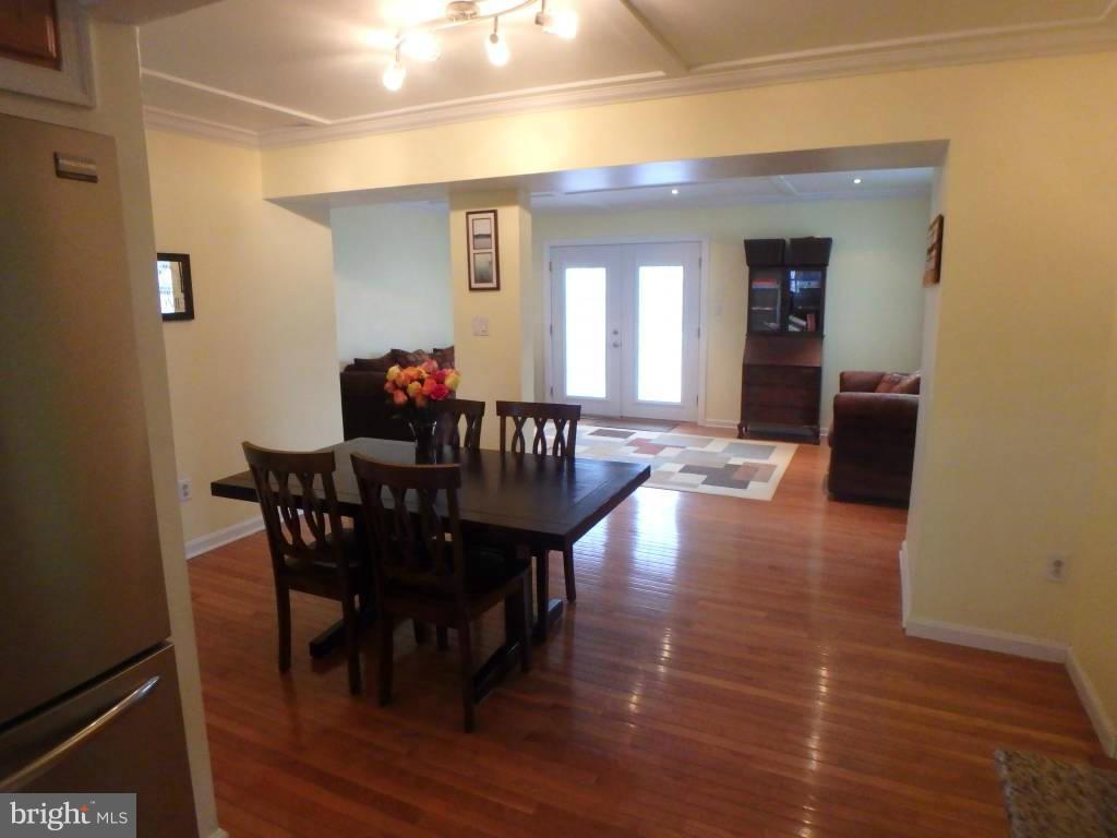 217 Dunlap Road Pasadena, MD 21122 - Photo 3 of 6 Interior (General)