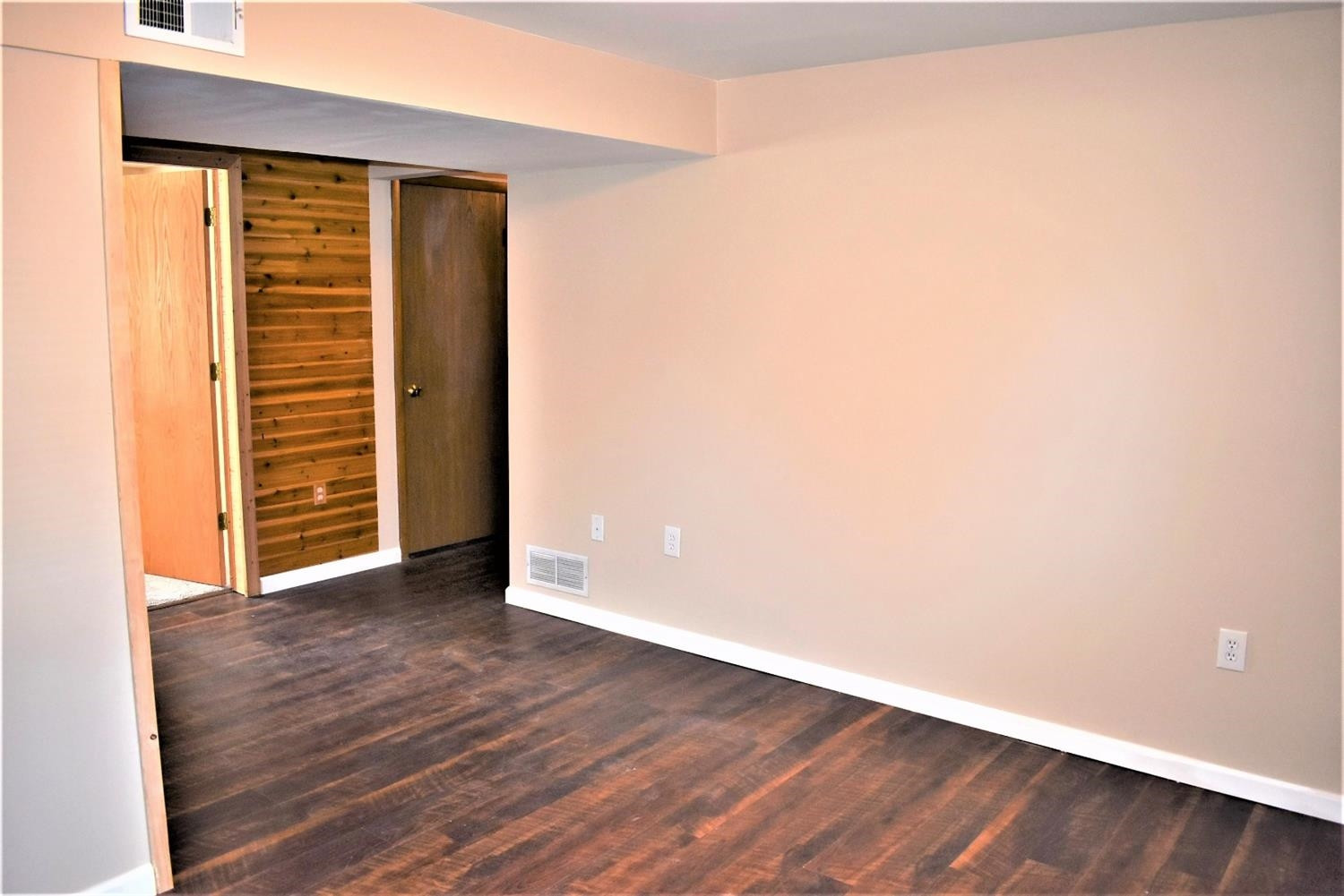 585 Allen Road Milan, MI 48160 - Photo 20 of 38 Photo 20