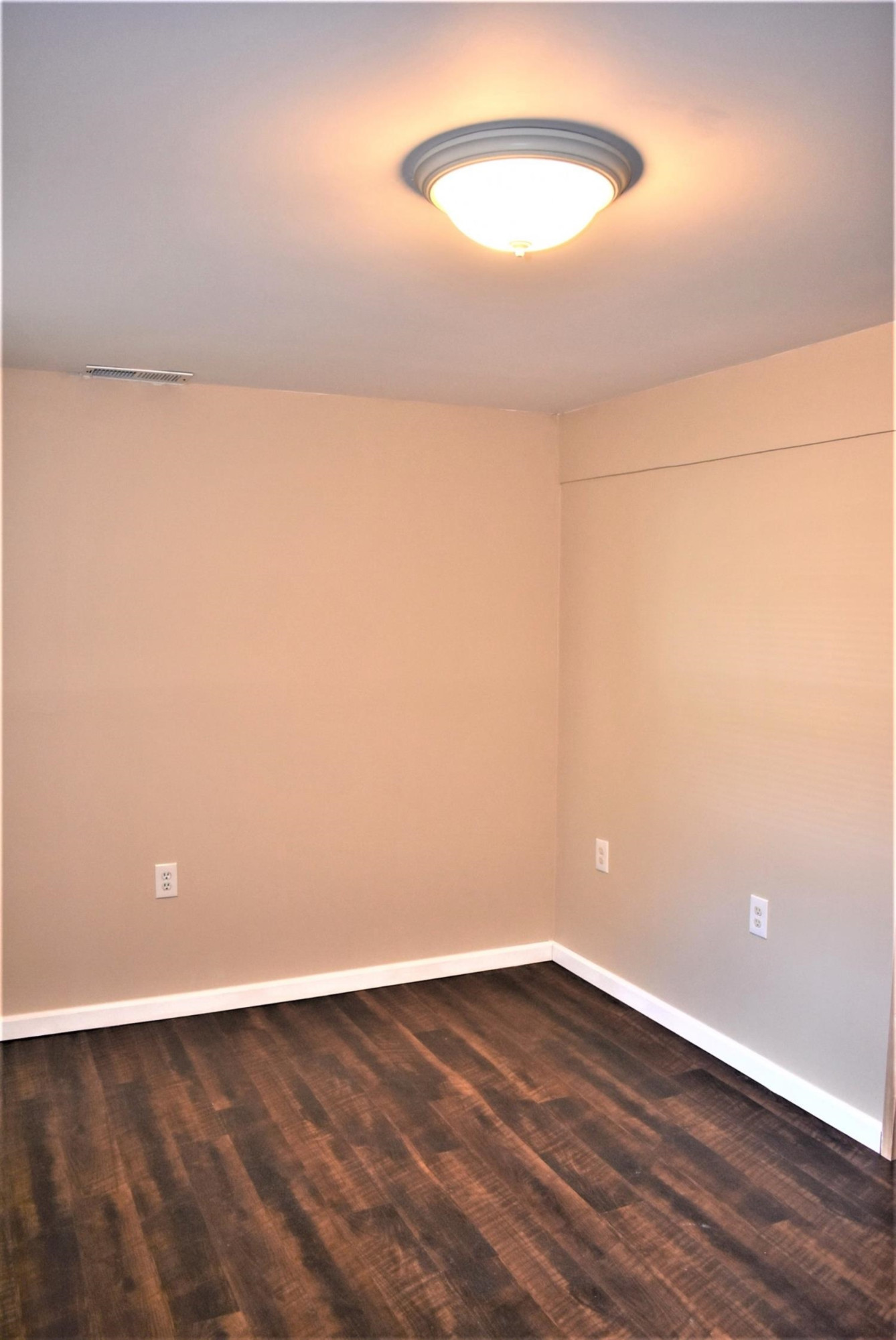 585 Allen Road Milan, MI 48160 - Photo 21 of 38 Photo 21