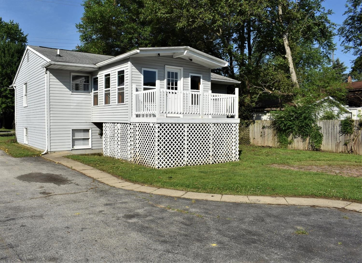 585 Allen Road Milan, MI 48160 - Photo 33 of 38 Photo 33