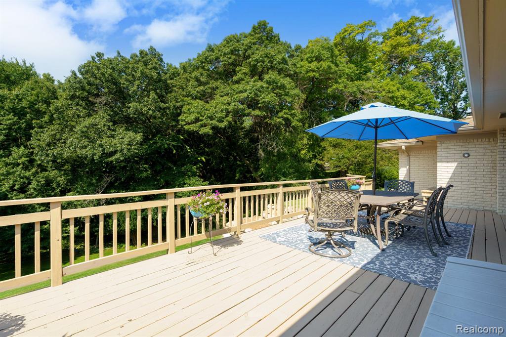 2063 Avoncrest Drive Rochester Hills, MI 48309 - Photo 30 of 40