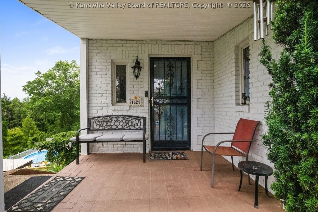 1521 Clark Road Charleston, WV 25314 - Photo 4 of 50 Gallery Image 4
