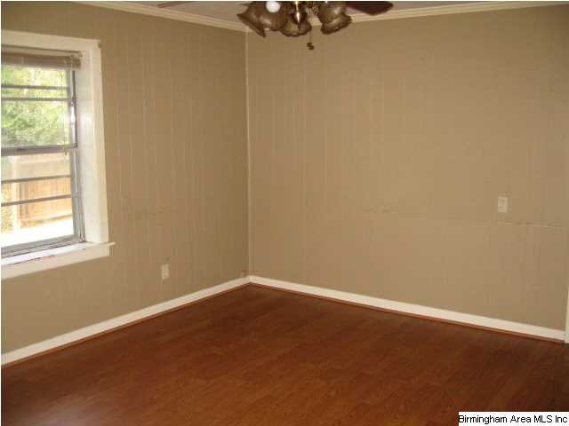 136 Kay Street Pell City, AL 35128 - Photo 3 of 8