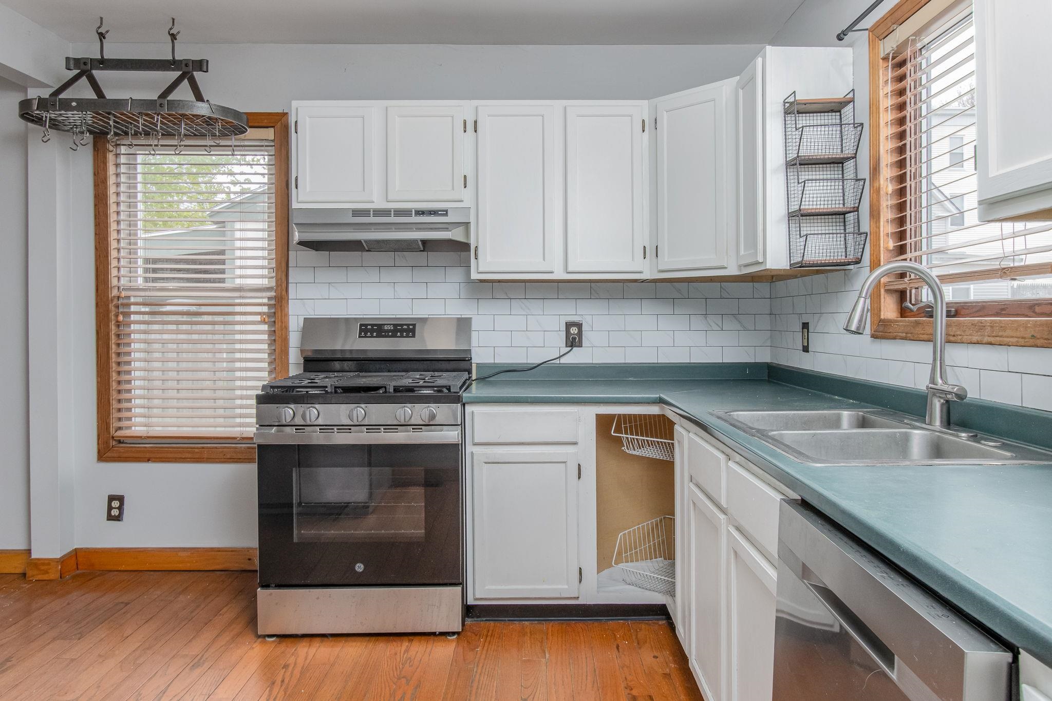 222 Laval Street Manchester, NH 03102 - Photo 28 of 54