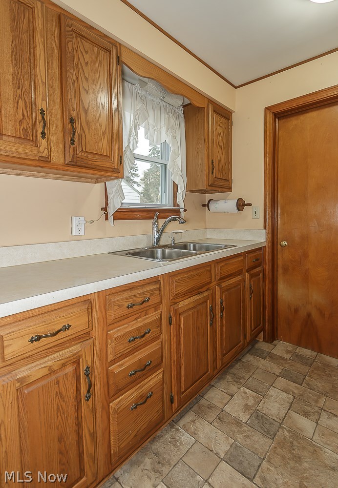 39087 Johnnycake Ridge Road Willoughby, OH 44094 - Photo 14 of 31 Gallery Image 14
