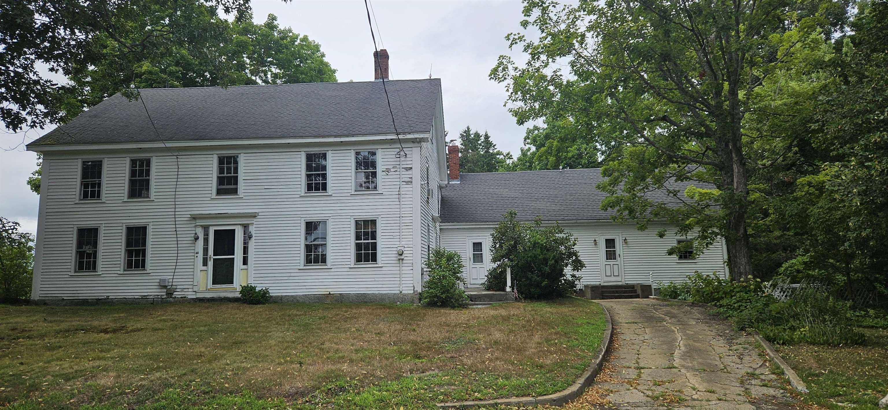 66 Exeter Road Kingston, NH 03848 - Photo 3 of 14