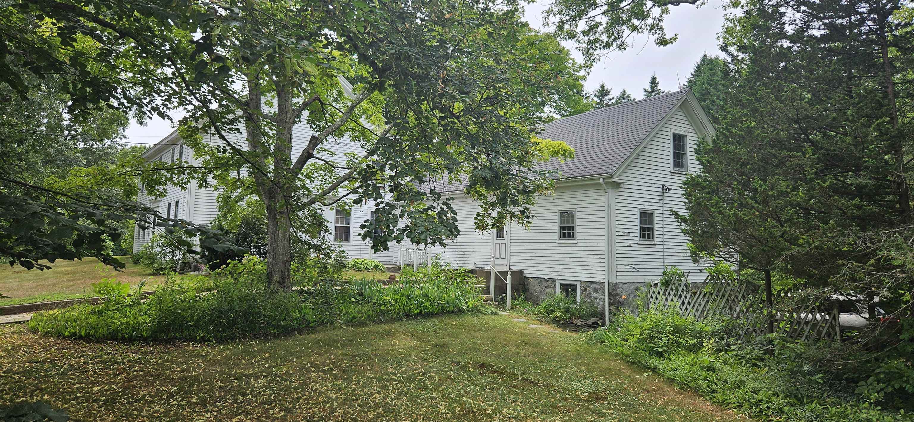 66 Exeter Road Kingston, NH 03848 - Photo 5 of 14