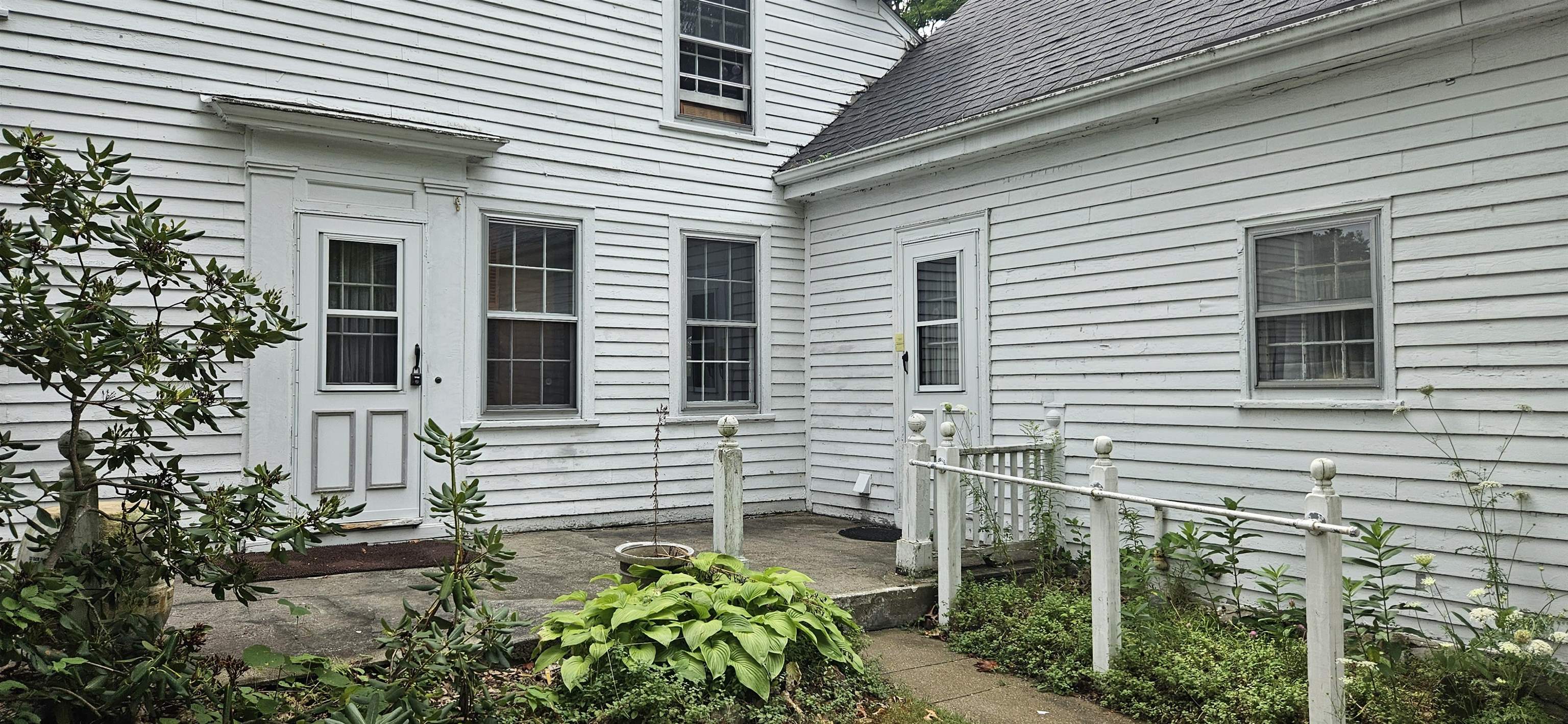 66 Exeter Road Kingston, NH 03848 - Photo 6 of 14