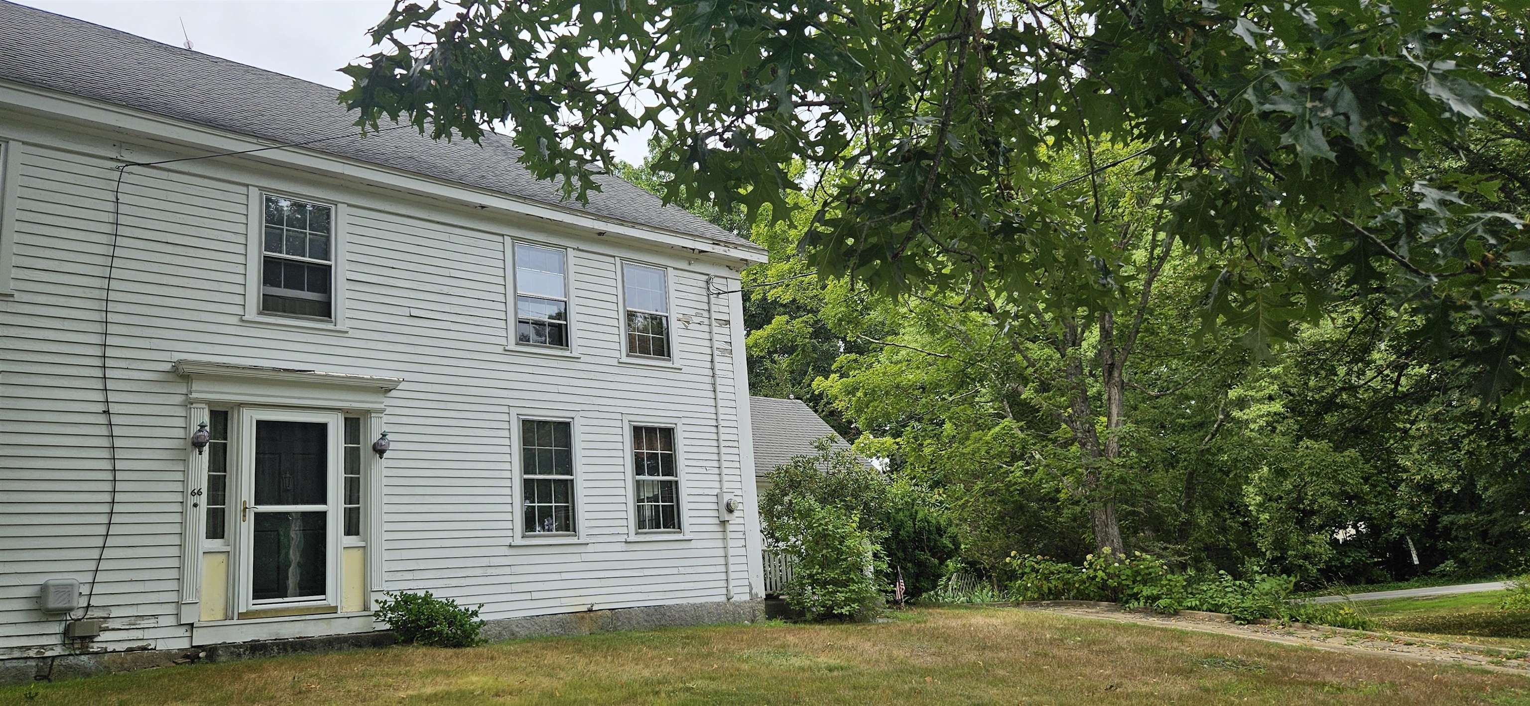 66 Exeter Road Kingston, NH 03848 - Photo 10 of 14