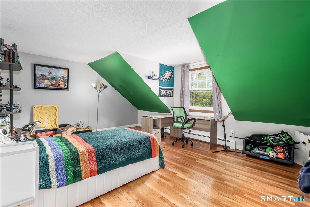 131 Seth Low Mountain Road Ridgefield, CT 06877 - Photo 25 of 39