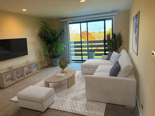 $418,000 | 2000 Chestnut Avenue, Unit 407, Glenview, IL 60025