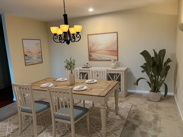 $418,000 | 2000 Chestnut Avenue, Unit 407, Glenview, IL 60025