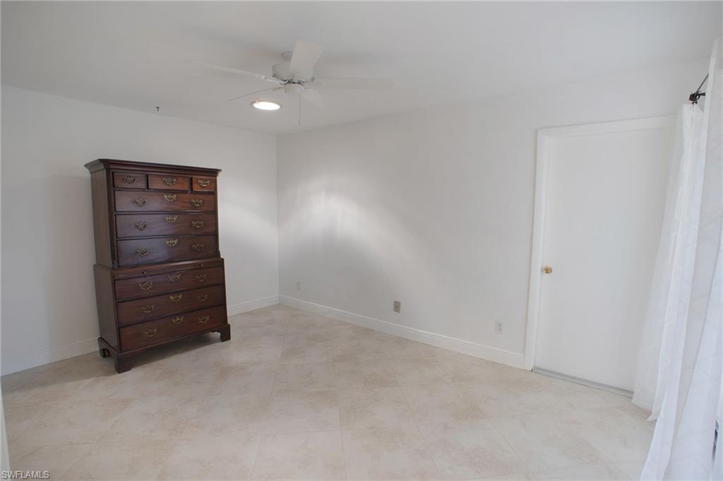 190 Round Key Circle Naples, FL 34112 - Photo 23 of 34 Gallery Image 23