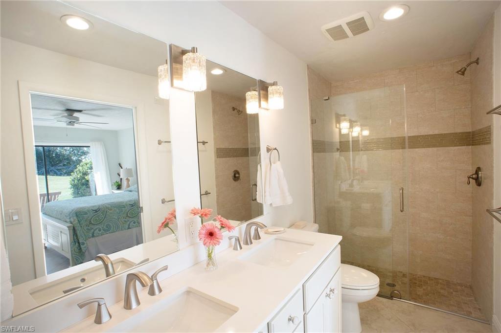 190 Round Key Circle Naples, FL 34112 - Photo 27 of 34 Gallery Image 27