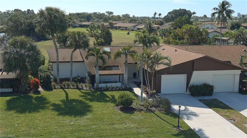 190 Round Key Circle Naples, FL 34112 - Photo 6 of 34 Gallery Image 6
