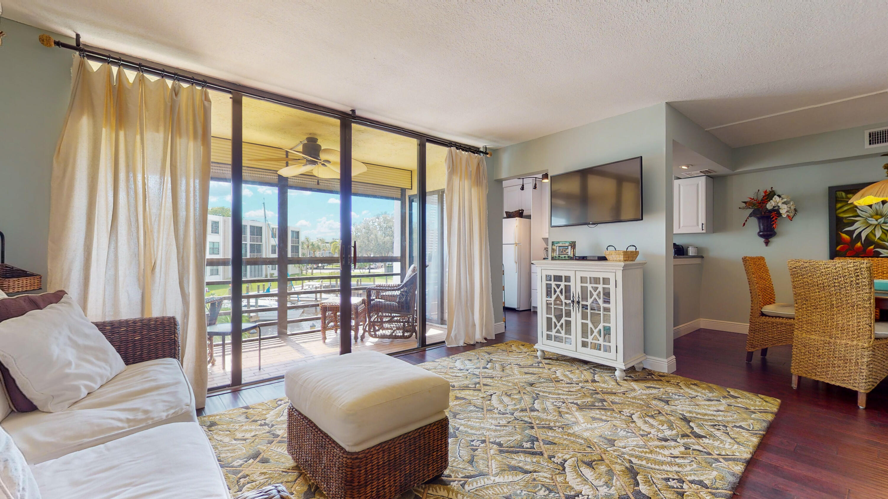 1950 Southwest Palm City Road, Unit 7206 Stuart, FL 34994 - Photo 13 of 83 Living Room