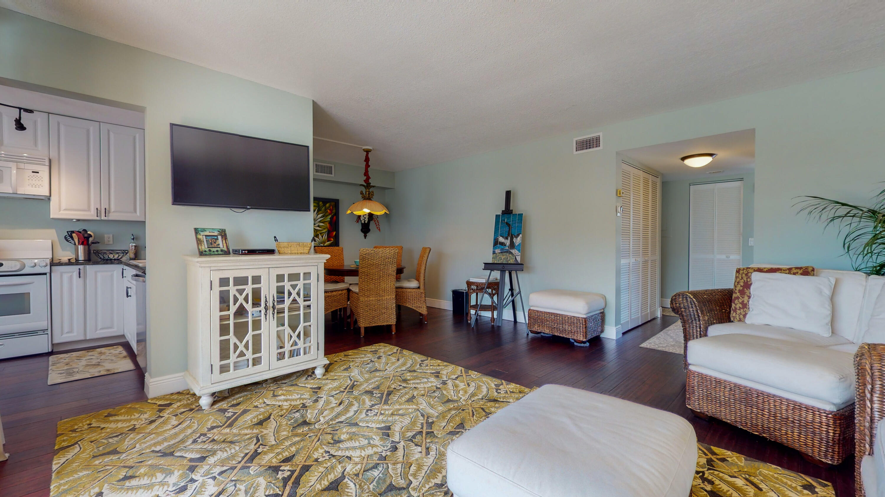1950 Southwest Palm City Road, Unit 7206 Stuart, FL 34994 - Photo 14 of 83 Living Room