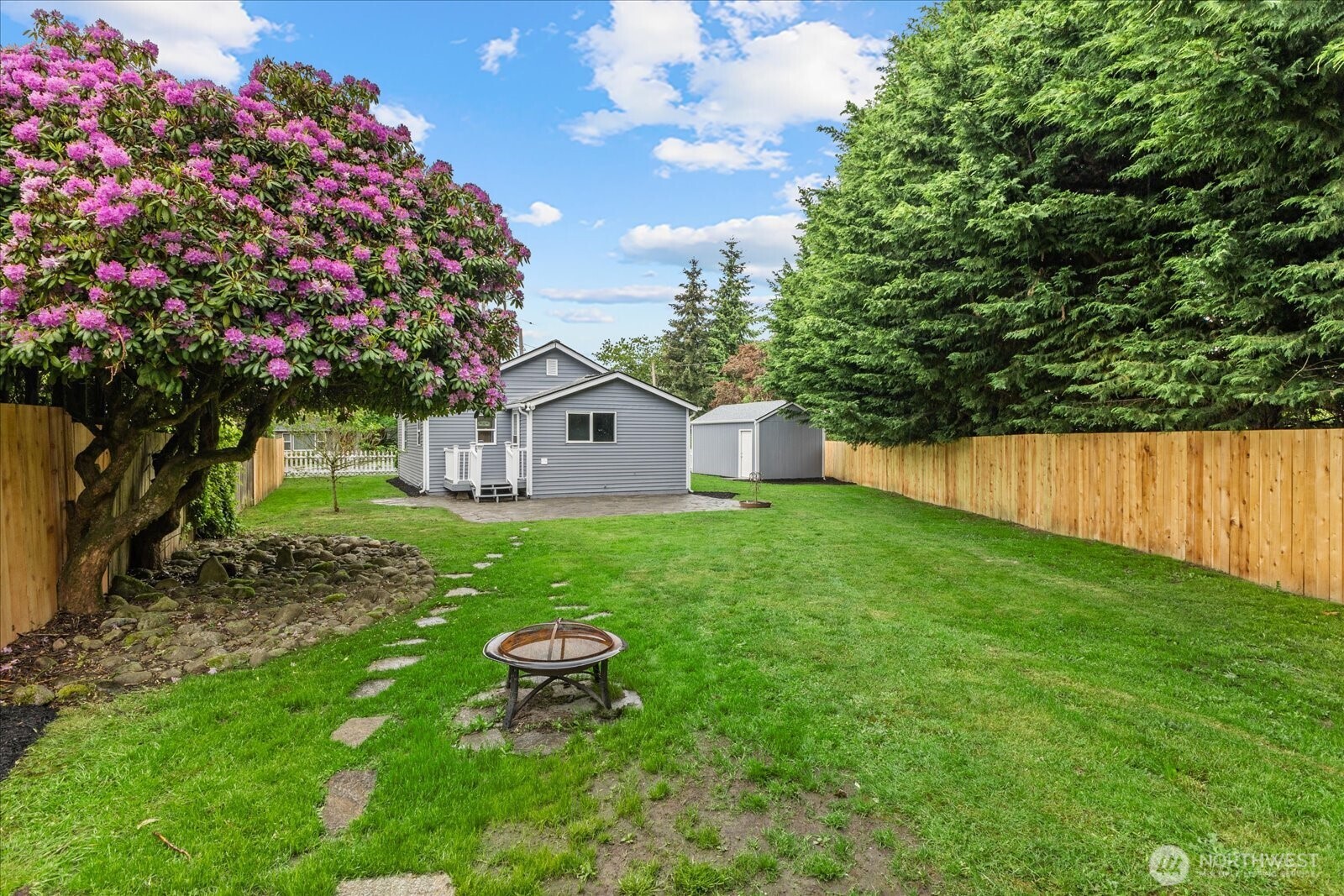 335 North Madison Street Monroe, WA 98272 - Photo 7 of 24