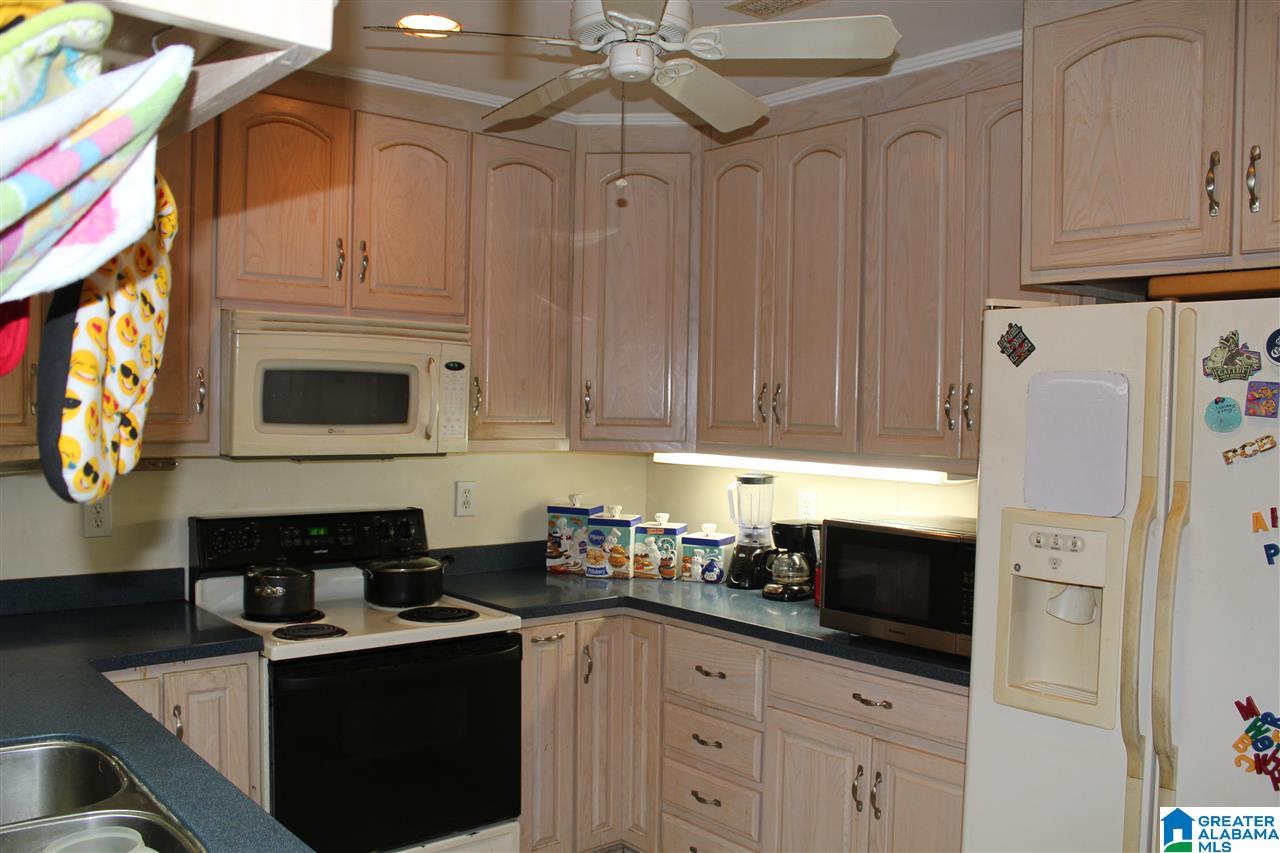 2727 Marvel Road Brierfield, AL 35035 - Photo 3 of 22