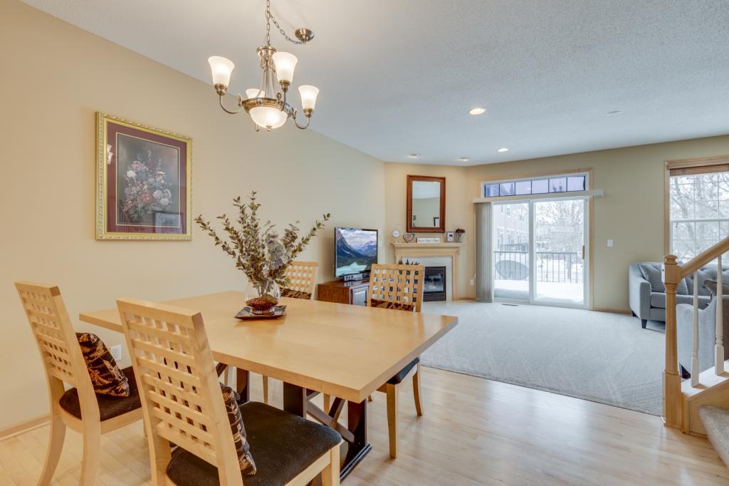 1708 Riverside Drive Shakopee, MN 55379 - Photo 5 of 31