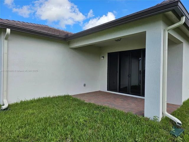 $2,500 | Ave Maria, Ave Maria, FL 34142