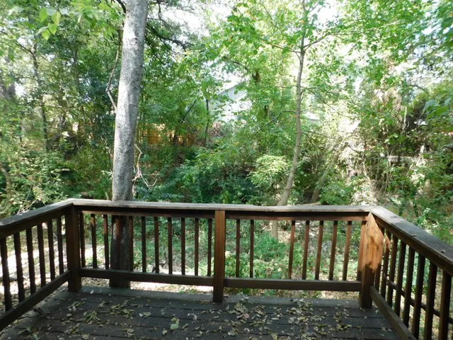 $1,900 | 1604 Summer Creek Court, Unit B, Austin, TX 78704