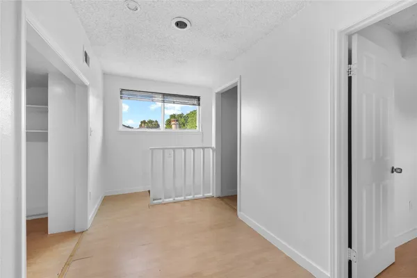 $2,000 | 6327 Lynkat Lane, Houston, TX 77083
