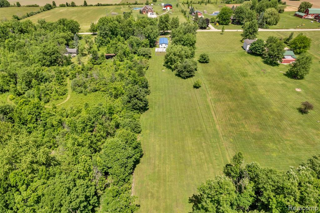 15387 Schultz Road Allenton, MI 48002 - Photo 23 of 34