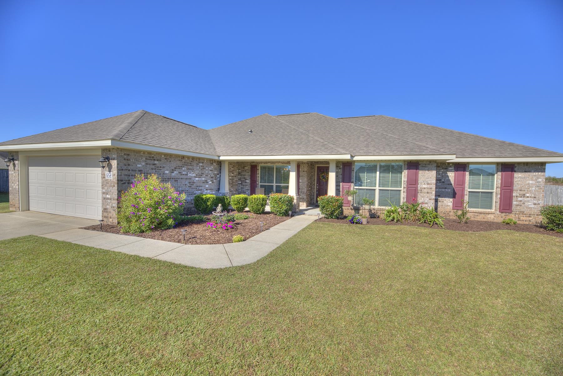 652 Fulton Loop Foley, AL 36535 - Photo 2 of 49