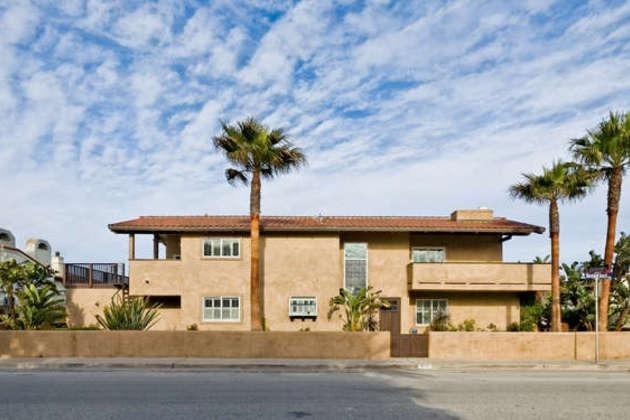1030 Mandalay Beach Road Oxnard, CA 93035 - Photo 37 of 39 a view of a multi story building
