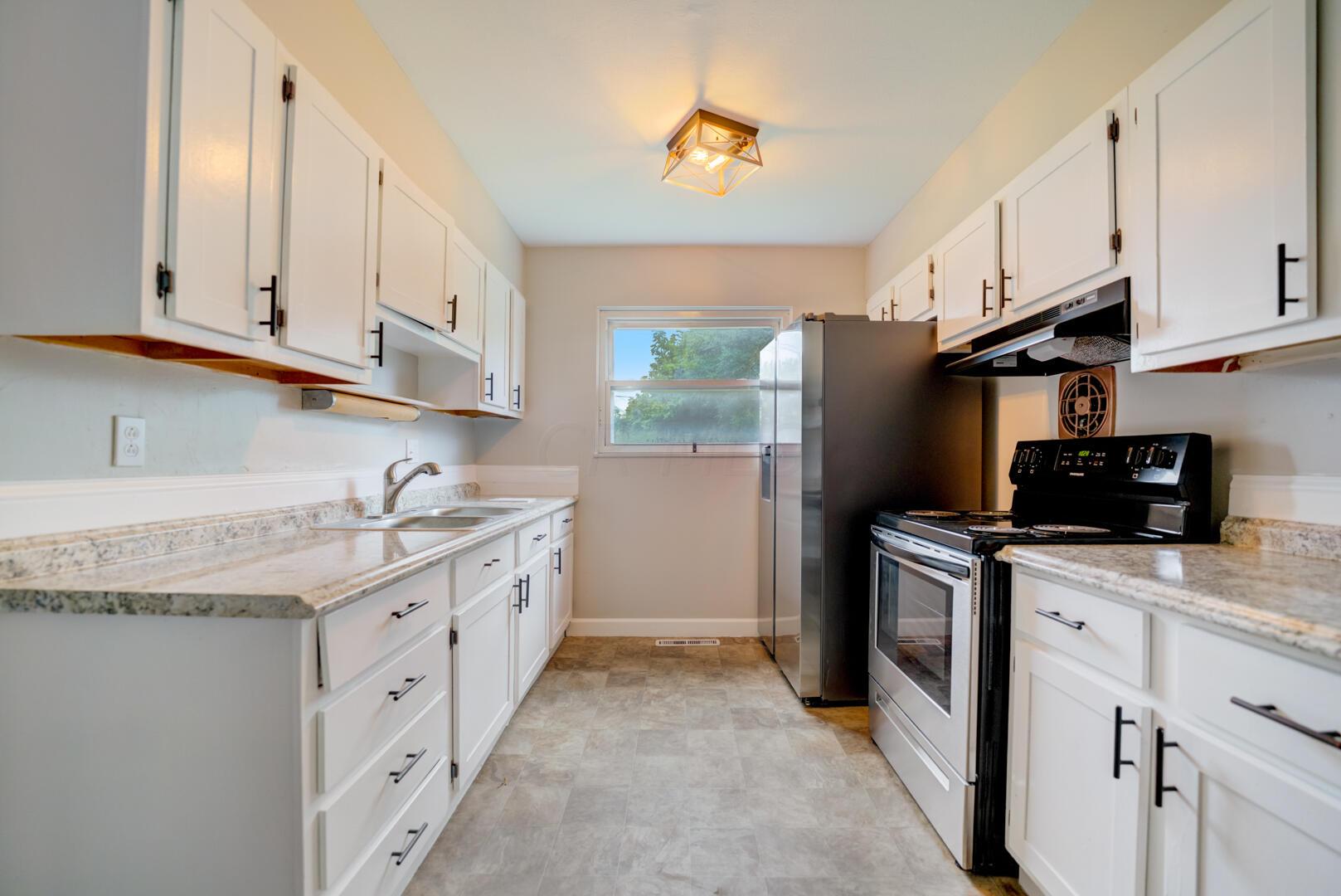 1810 Fleming Road Columbus, OH 43232 - Photo 15 of 25 listing_12