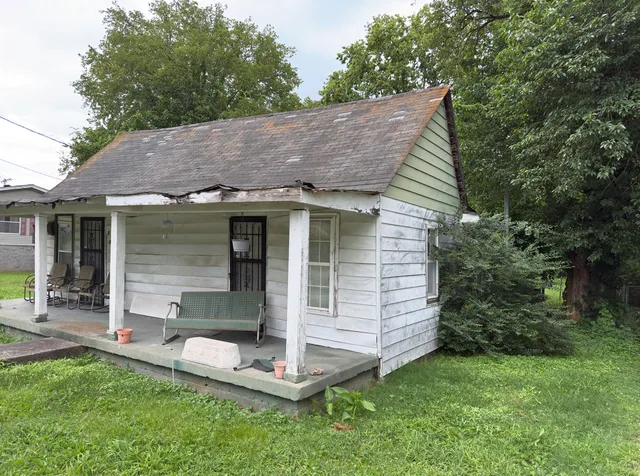 $75,000 | 209 Olive Street, Mount Pleasant, TN 38474