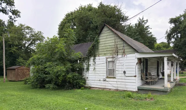 $75,000 | 209 Olive Street, Mount Pleasant, TN 38474