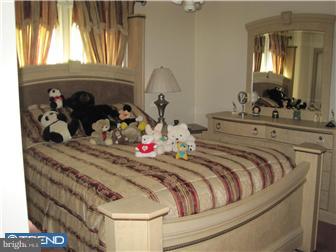 5 Overton Road East Windsor, NJ 08520 - Photo 5 of 11 Bedroom - Main