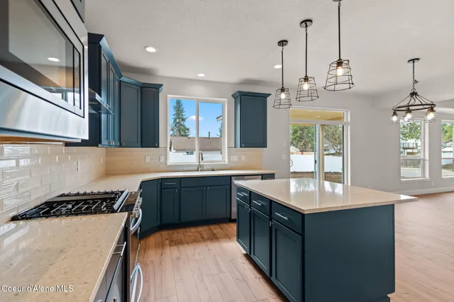 $644,565 | 8882 California Street, Rathdrum, ID 83858