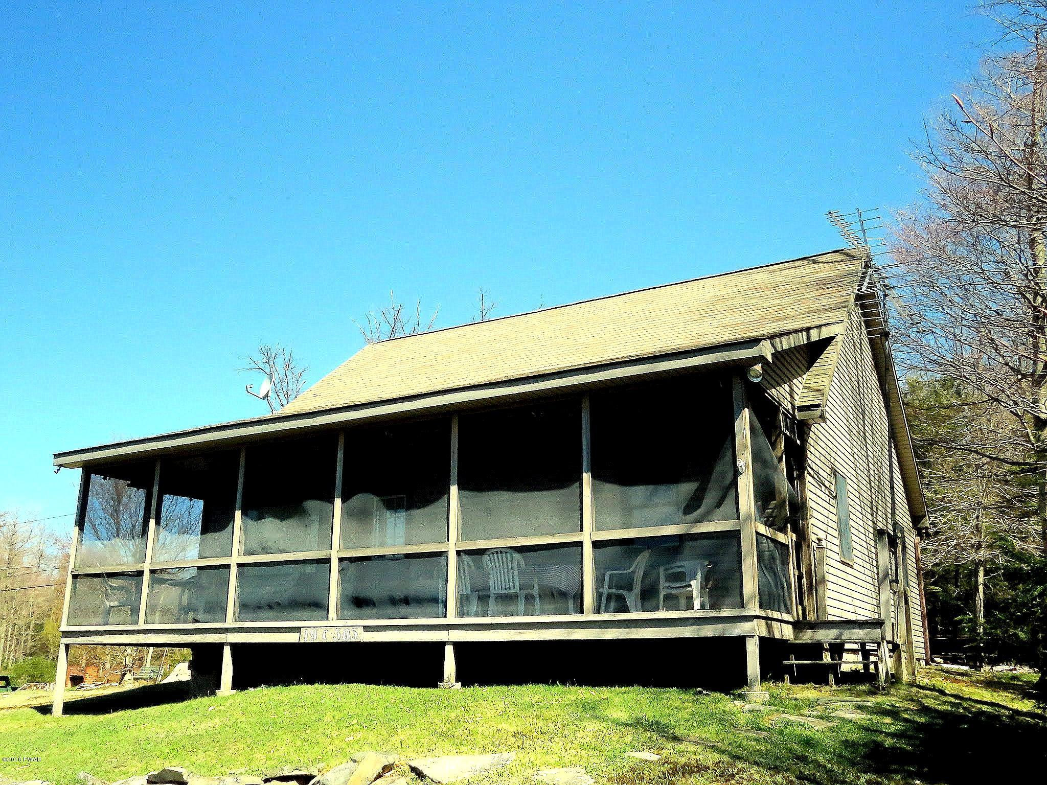 228 North Shore Road Hawley, PA 18428 - Photo 1 of 24