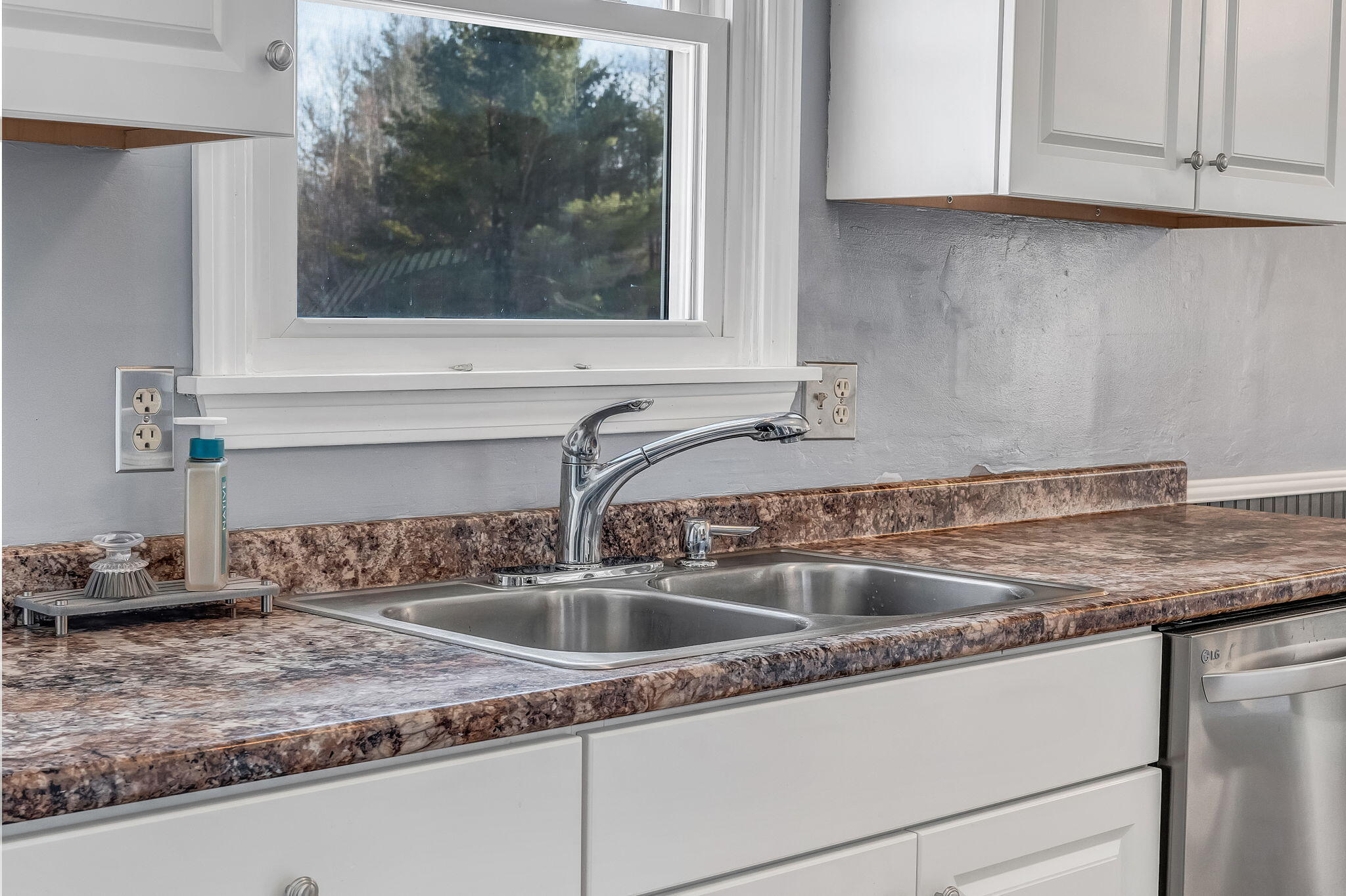 503 Stetson Road Kenduskeag, ME 04450 - Photo 16 of 52 Kitchen