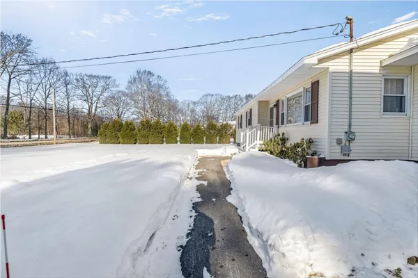 $320,000 | 503 Stetson Road, Kenduskeag, ME 04450