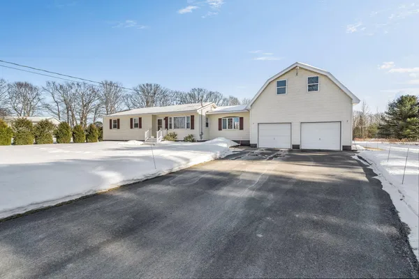 $320,000 | 503 Stetson Road, Kenduskeag, ME 04450