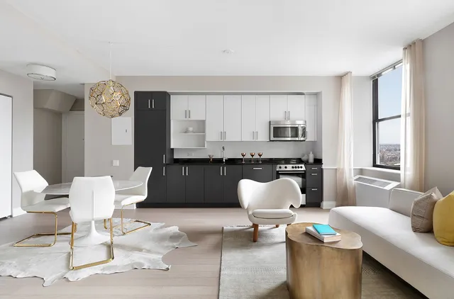 $4,016 | 70 Pine Street, Unit 2909 | Financial District