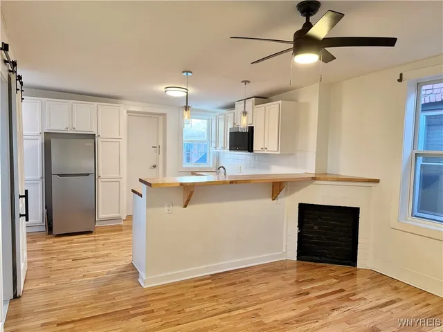 $1,095 | 56 Trinity Place, Unit 5, Buffalo, NY 14201