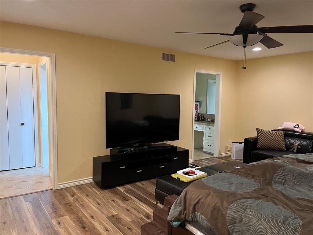 2801 Rix Street Commerce, TX 75428 - Photo 10 of 29