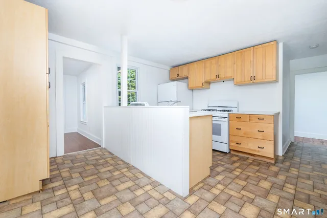 $1,950 | 858 Worthington Ridge, Unit 2S, Berlin, CT 06037