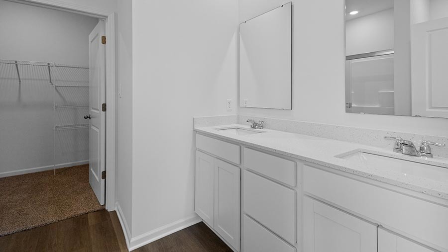 2909 Old Castle Road Joliet, IL 60435 - Photo 17 of 20 Gallery Image 17