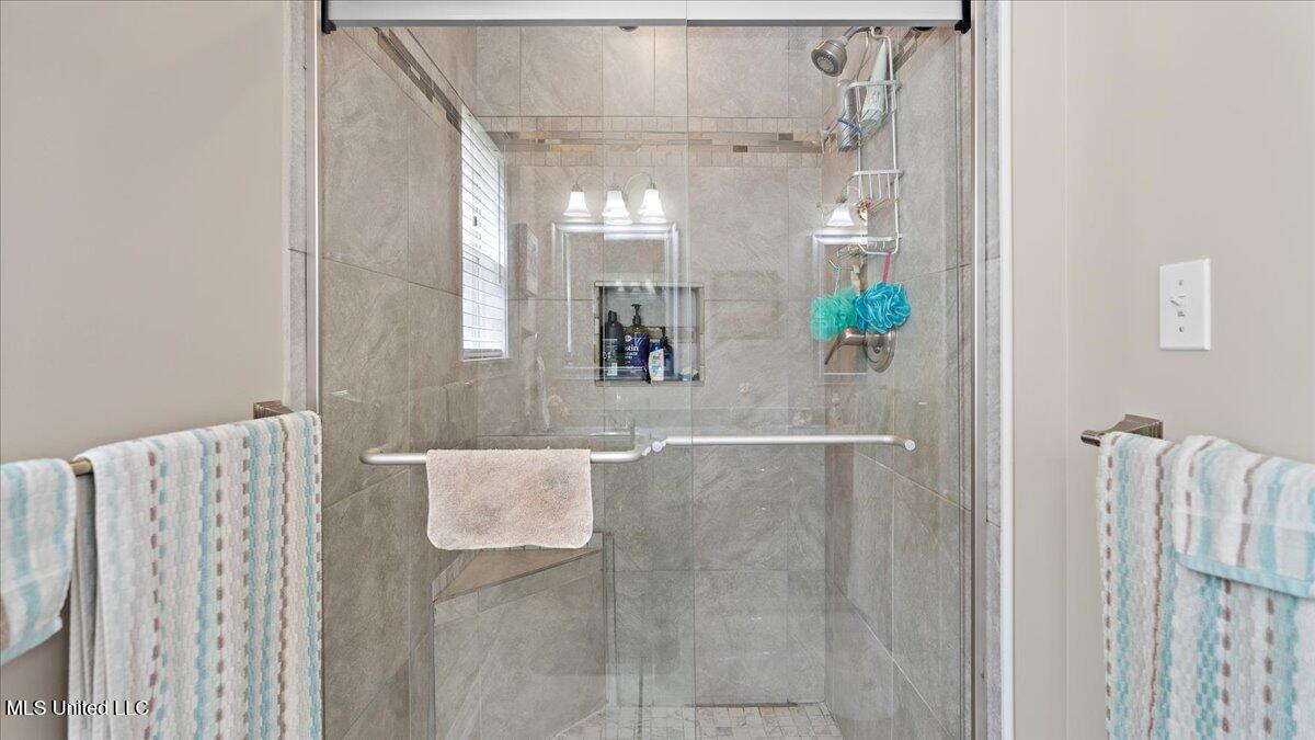 768 Lake Boulevard Vicksburg, MS 39180 - Photo 43 of 60 23-DSC02854