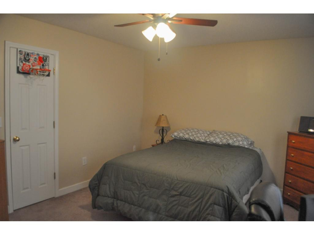 2201 Cherokee Road, Unit 9 Johnson City, TN 37604 - Photo 16 of 21 Photo 16
