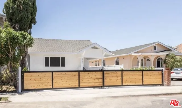 $2,500 | 1733 South New England Street, Unit 1733, Los Angeles, CA 90006