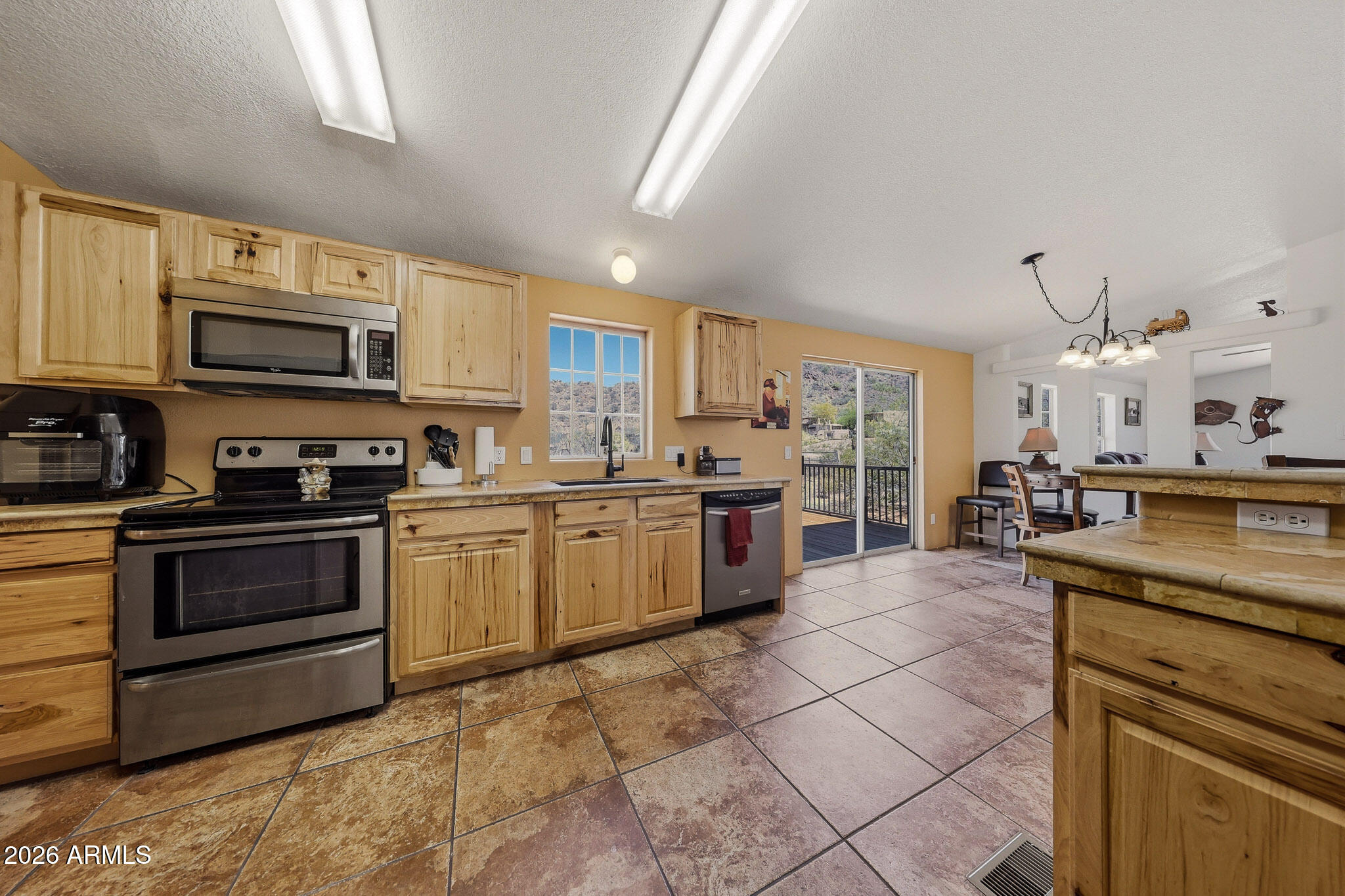 636 West Saddle Butte Street Apache Junction, AZ 85120 - Photo 15 of 74 B (9)
