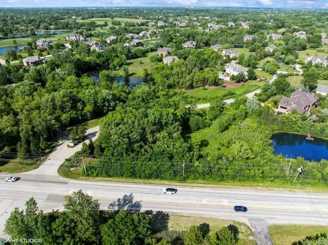 $225,000 | 4595 Patricia Drive, Long Grove, IL 60047