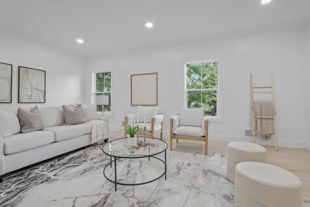 $730,000 | 136 Brian Drive, Spartanburg, SC 29307